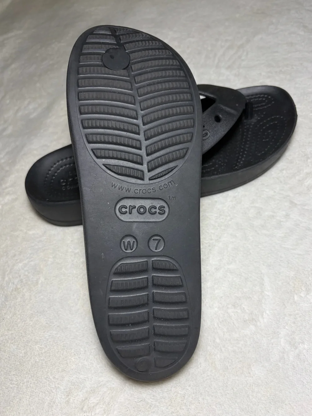 Crocs Women’s Black Slide Sandal - Comfortable Everyday Slip-On Sz 7